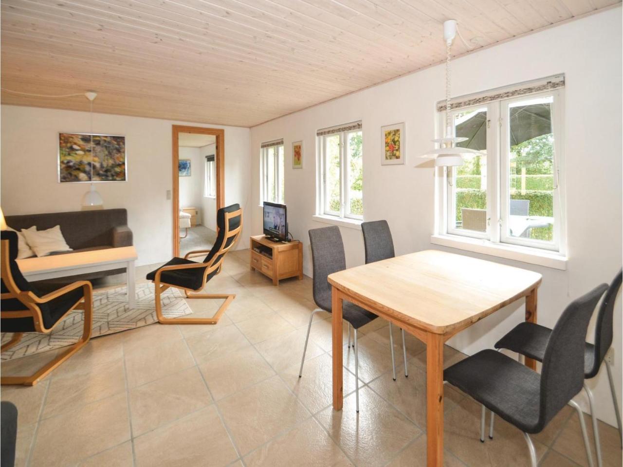 2 Bedroom Nice Home In Stege Zewnętrze zdjęcie